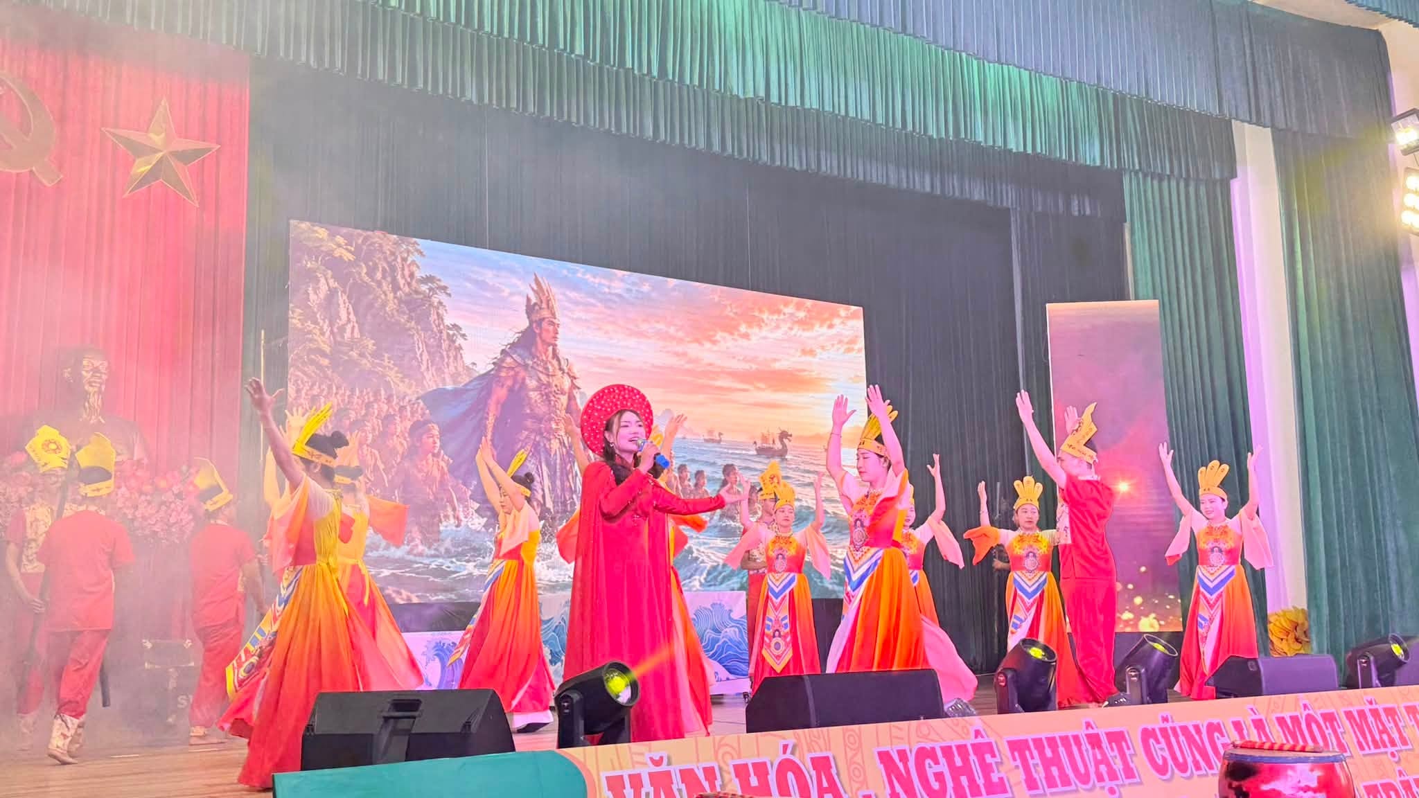 Liên hoan Tiếng hát khu dân cư Cụm 6 tỉnh Hưng Yên năm 2026: Xã Đông Hưng xuất sắc giành Giải Nhất